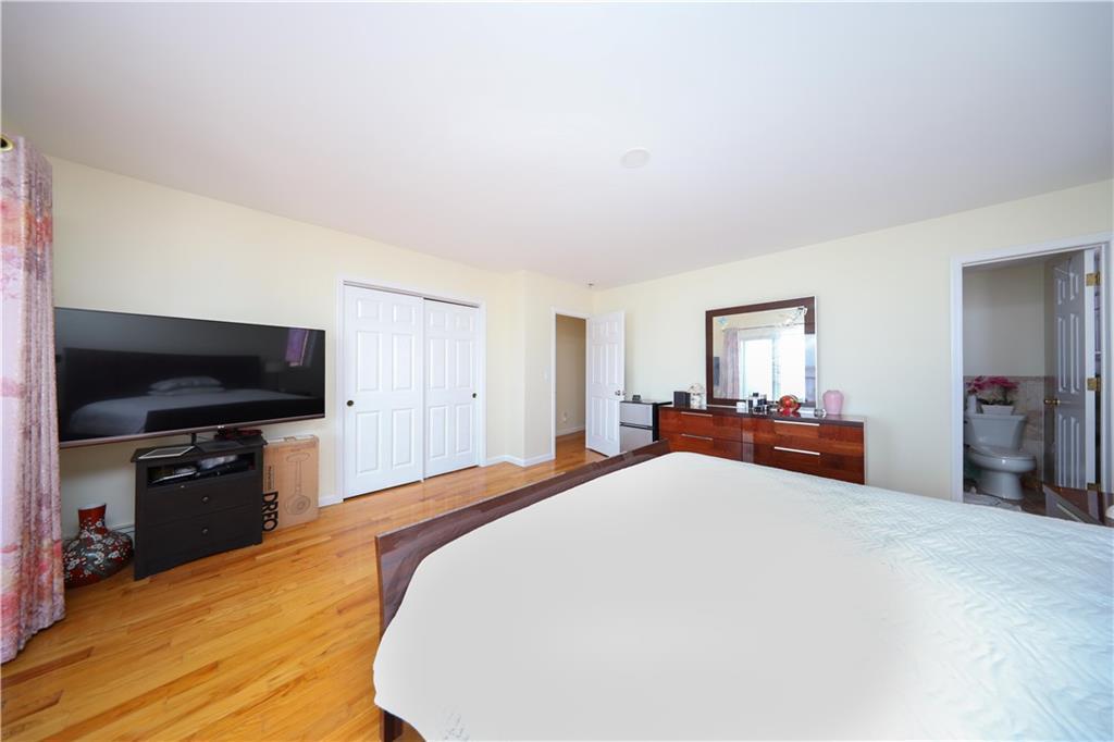Single Family Beach Channel  Queens, NY 11693, MLS-889775-34