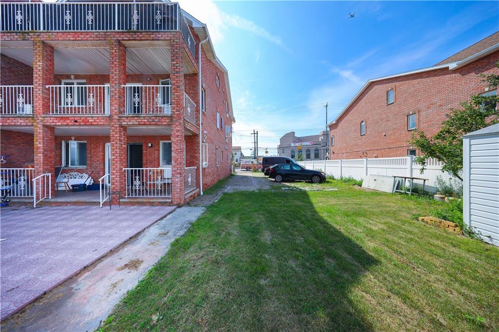 Single Family Beach Channel  Queens, NY 11693, MLS-889775-4