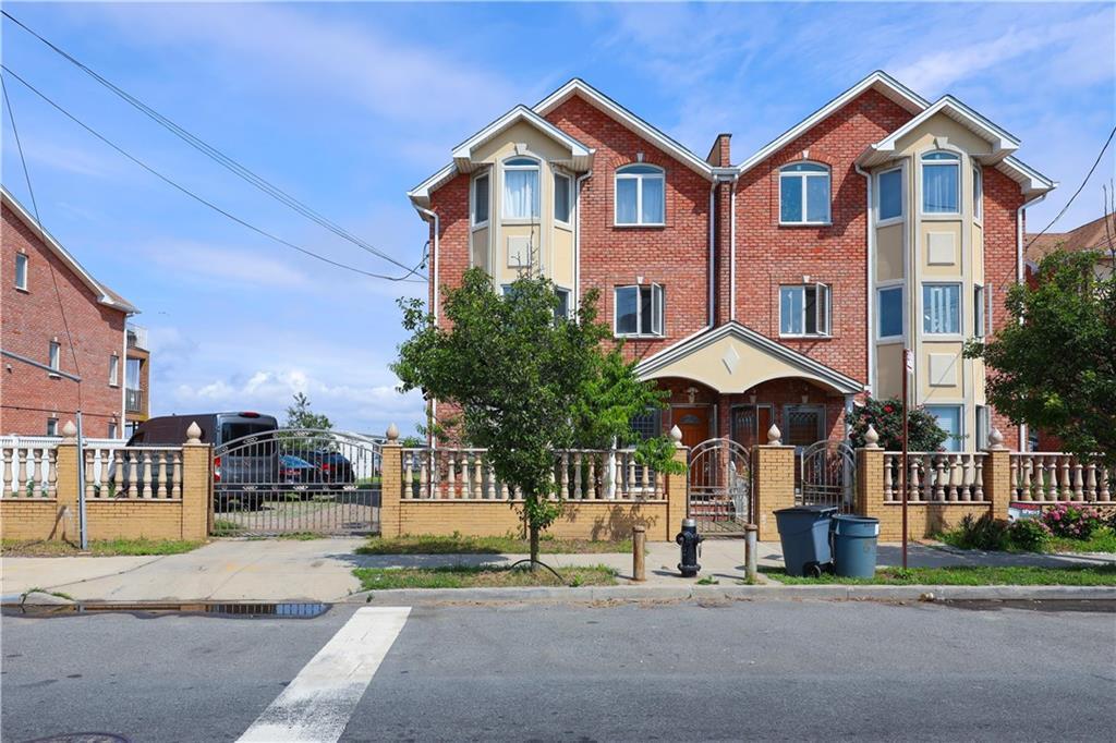 Single Family Beach Channel  Queens, NY 11693, MLS-889775-7