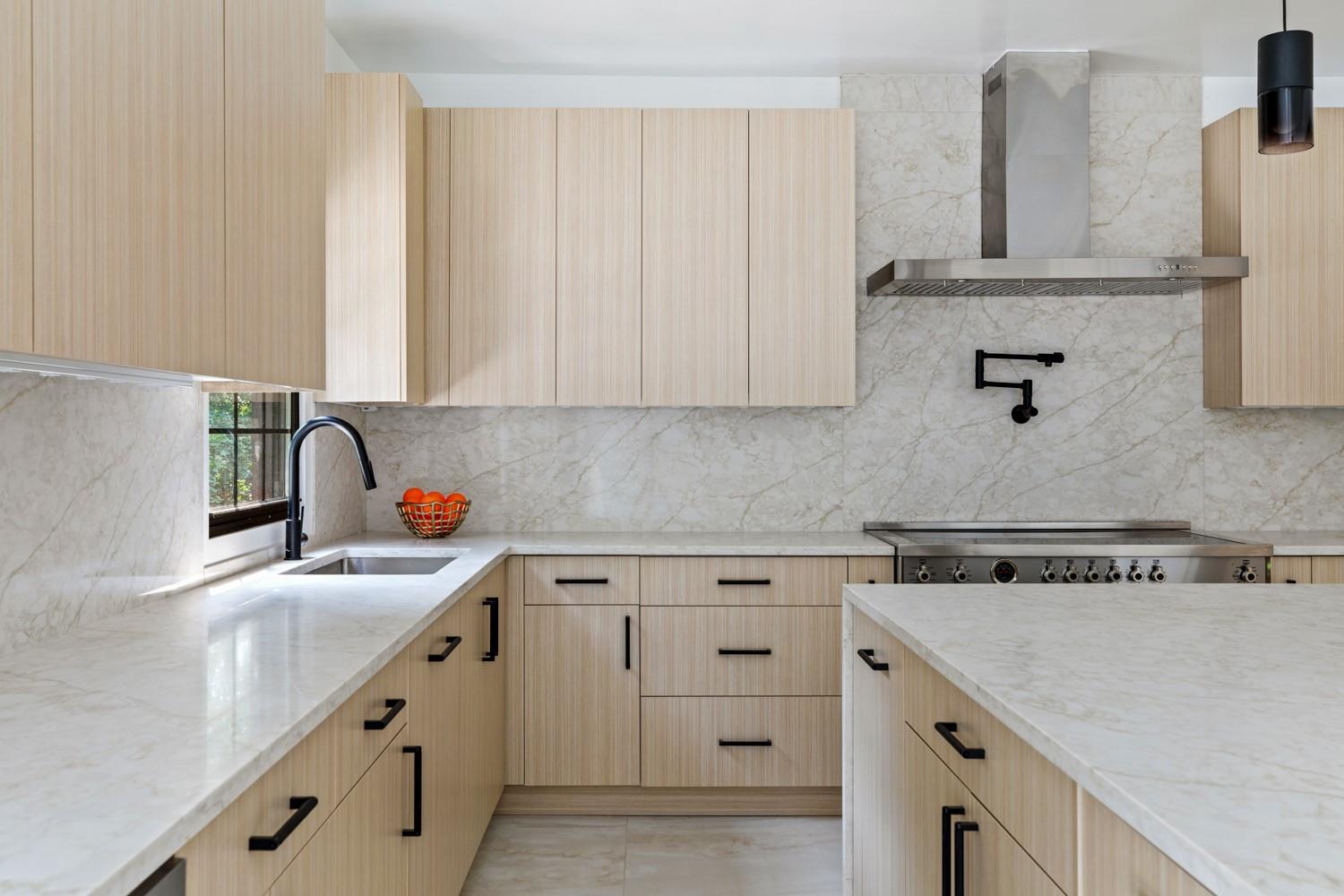 Single Family High Farms Nassau County, NY 11545, MLS-889808-12