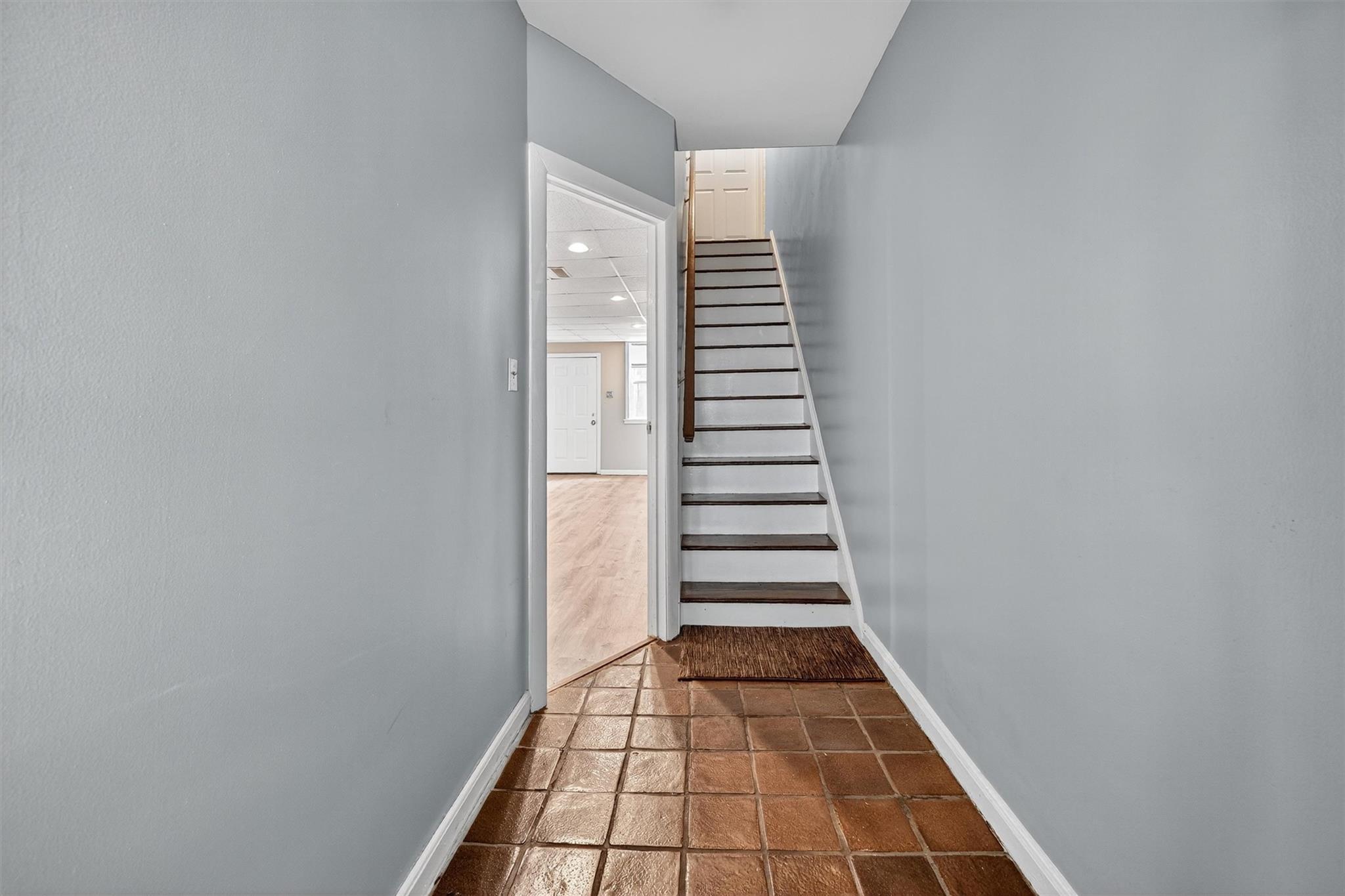 Single Family Huntington  Bronx, NY 10465, MLS-889812-5