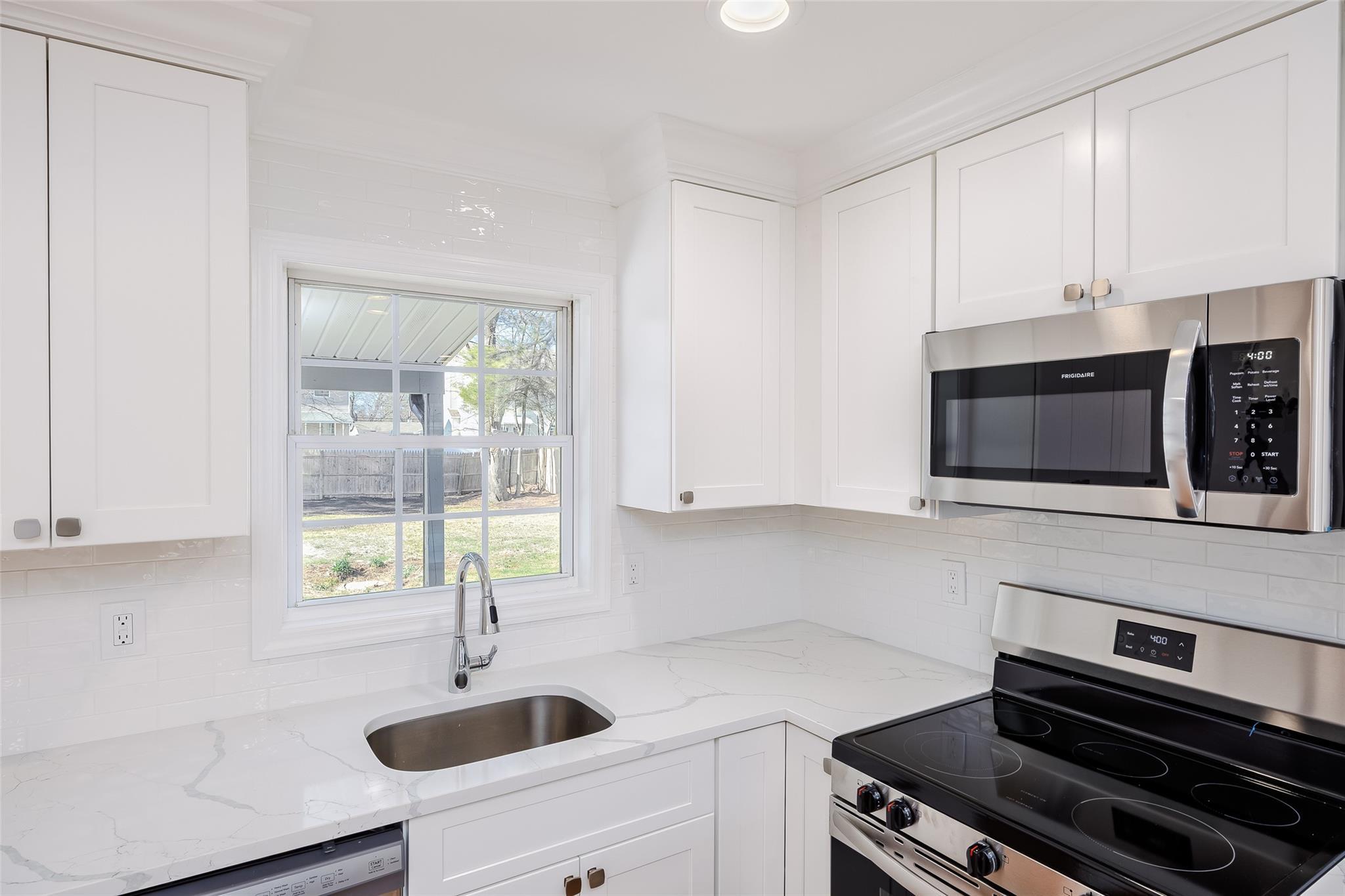Single Family Doolittle  Suffolk County, NY 11717, MLS-889830-11