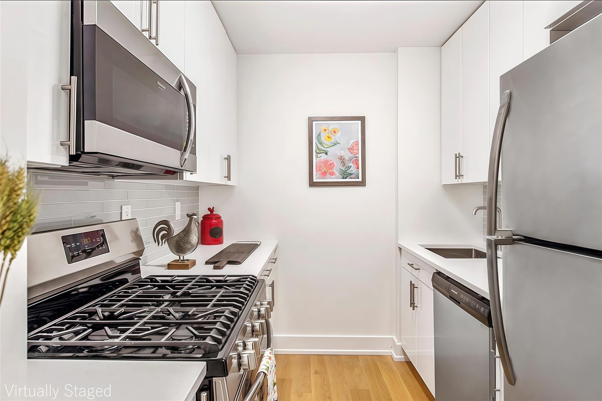 Condo Franklin  Queens, NY 11355, MLS-889841-13