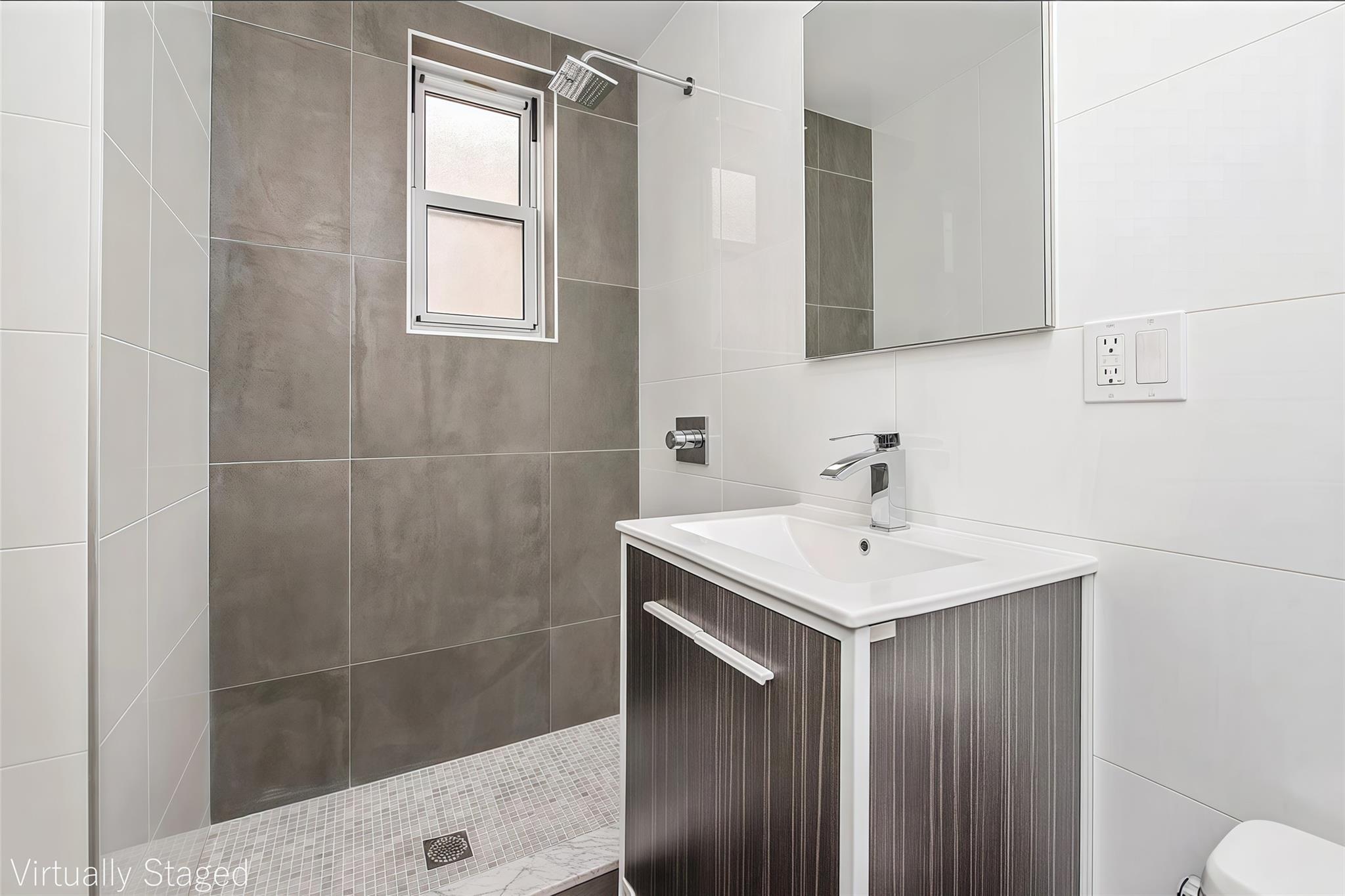 Condo Franklin  Queens, NY 11355, MLS-889841-18