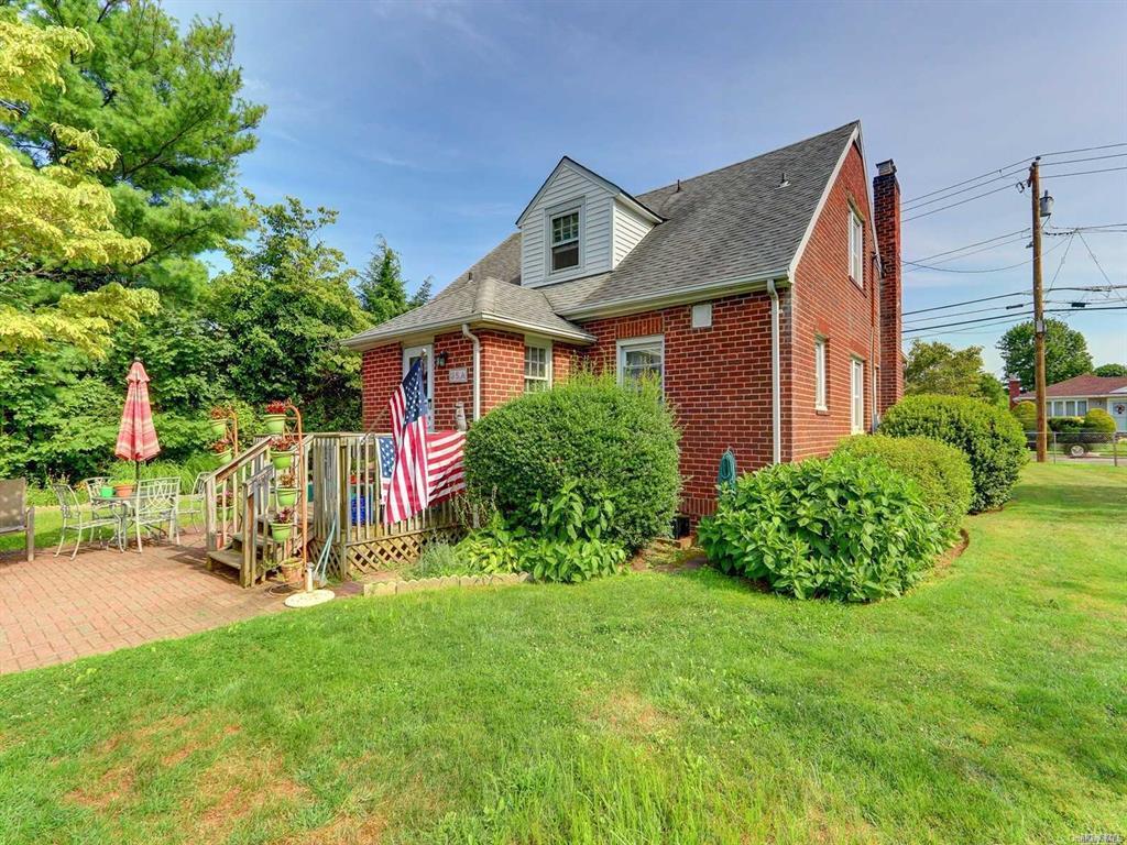 Single Family 5th  Suffolk County, NY 11731, MLS-889848-13