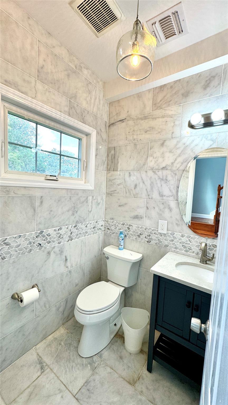 Single Family Winter  Nassau County, NY 11801, MLS-889859-13