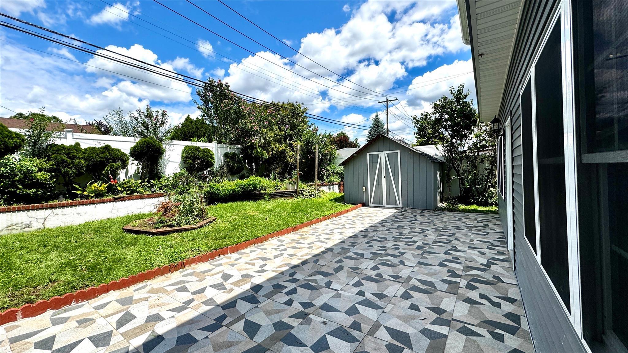 Single Family Winter  Nassau County, NY 11801, MLS-889859-17