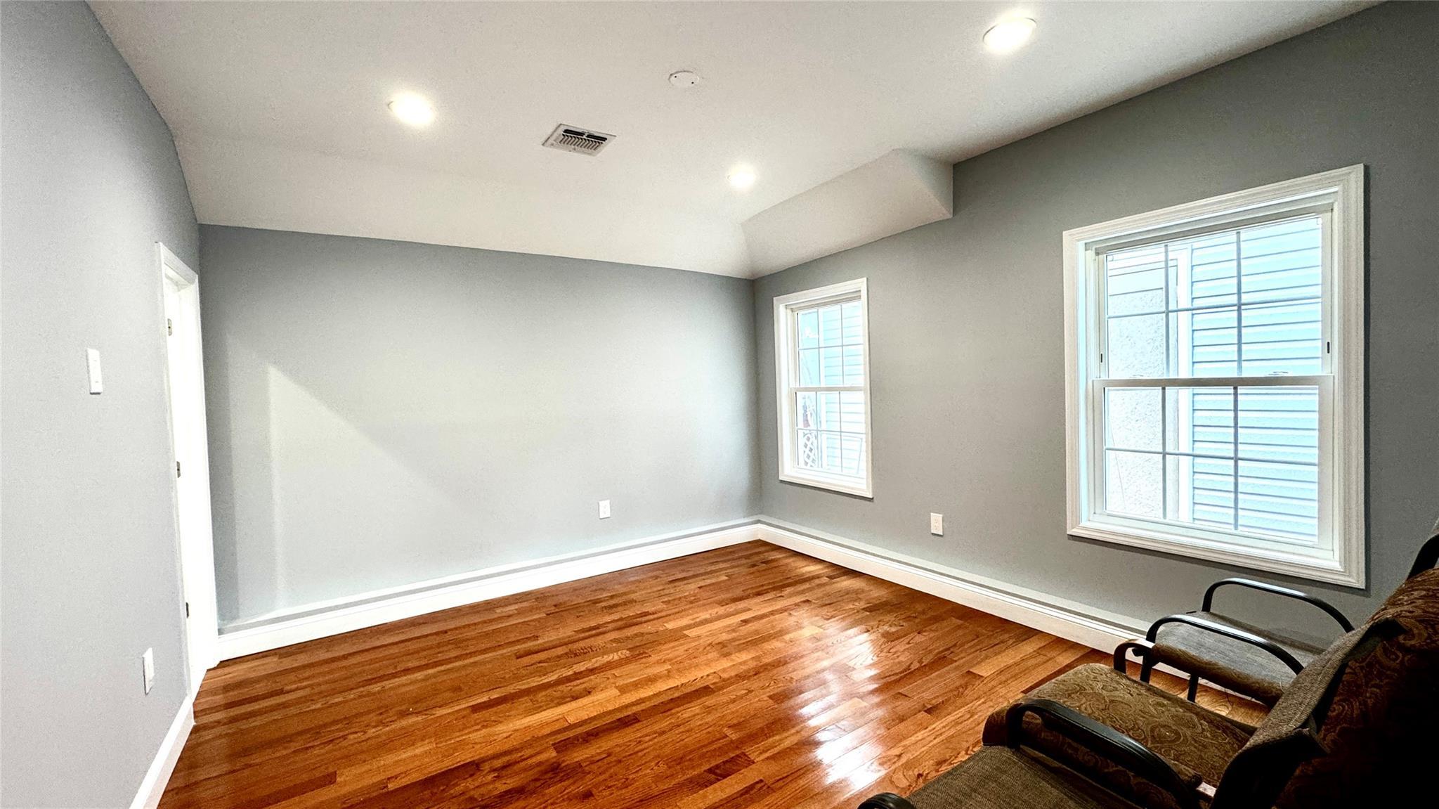 Single Family Winter  Nassau County, NY 11801, MLS-889859-19