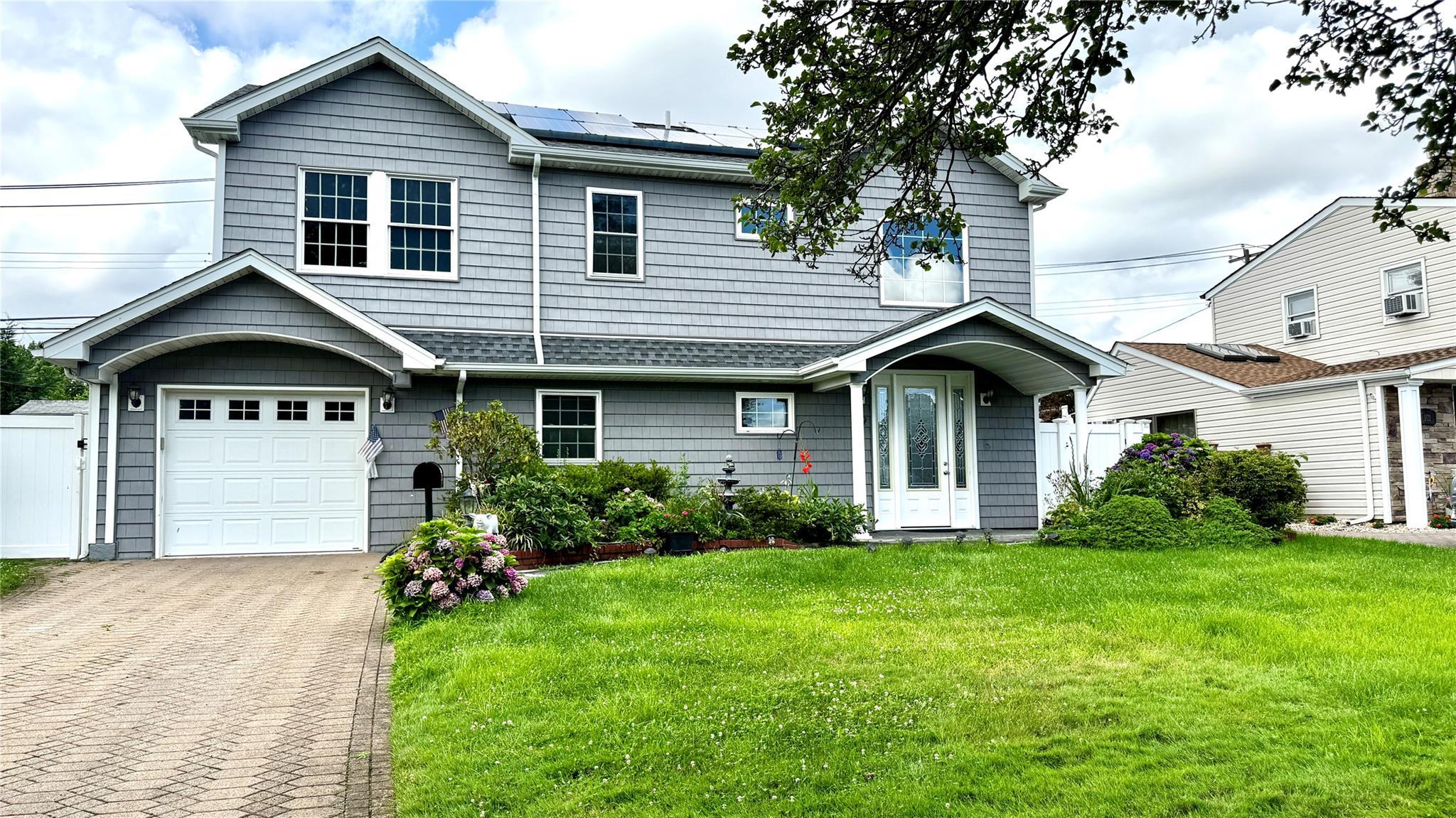 Single Family Winter  Nassau County, NY 11801, MLS-889859-2