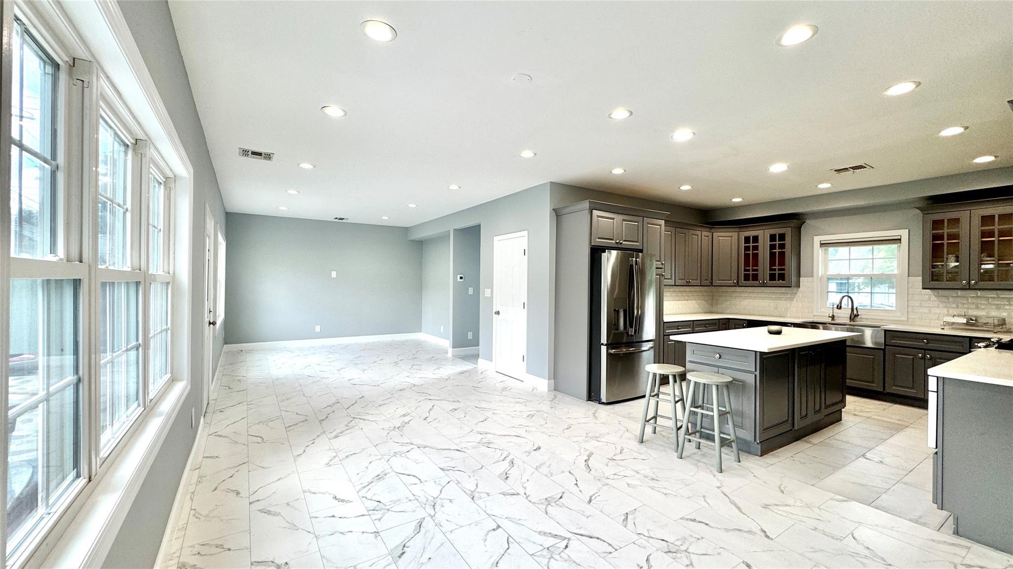 Single Family Winter  Nassau County, NY 11801, MLS-889859-5