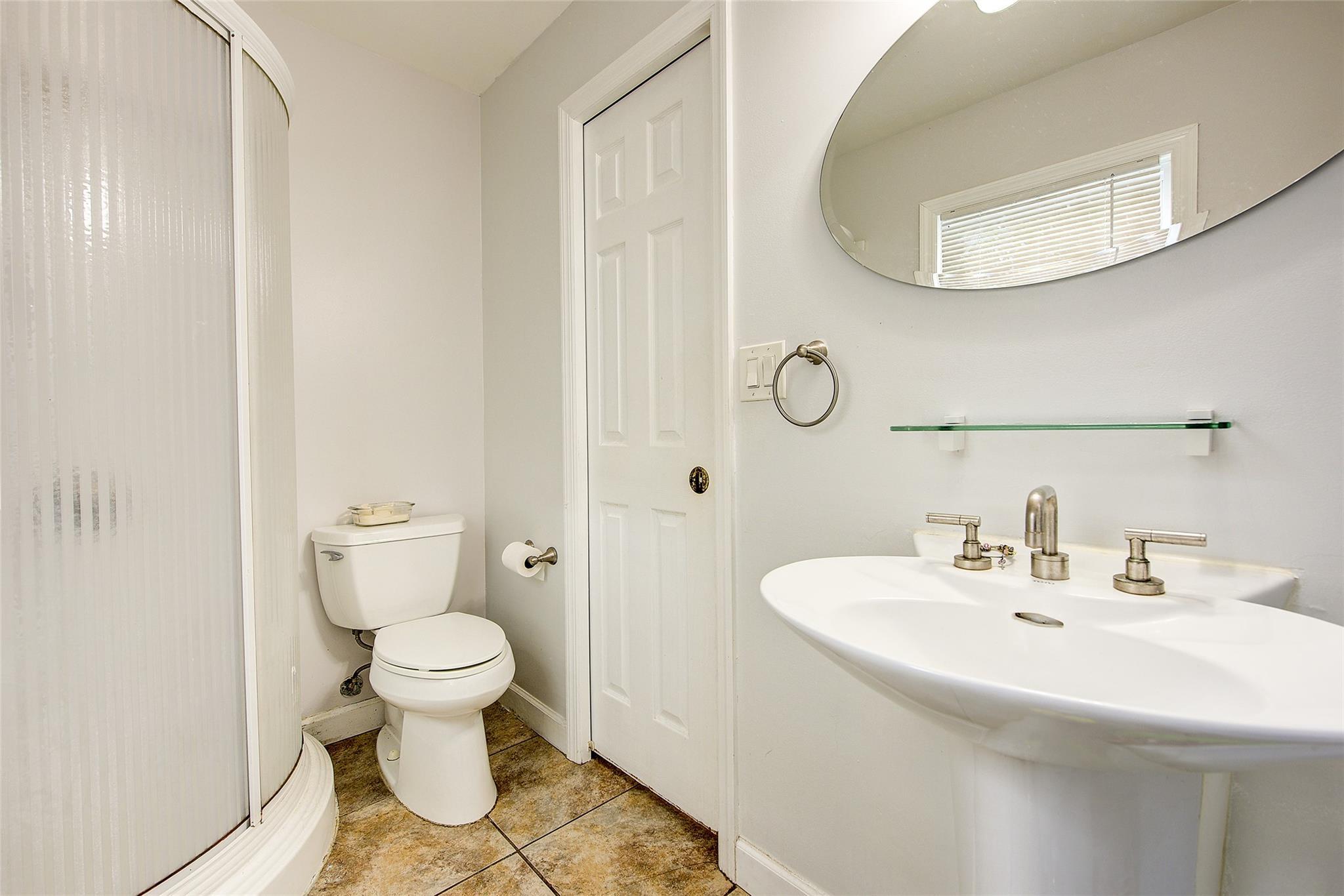 Single Family Arnold  Suffolk County, NY 11953, MLS-889860-28