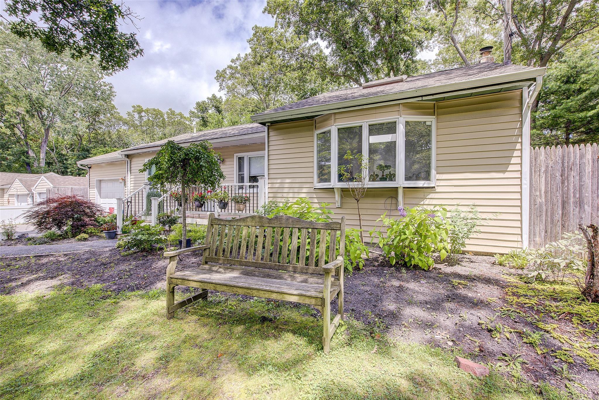 Single Family Arnold  Suffolk County, NY 11953, MLS-889860-4