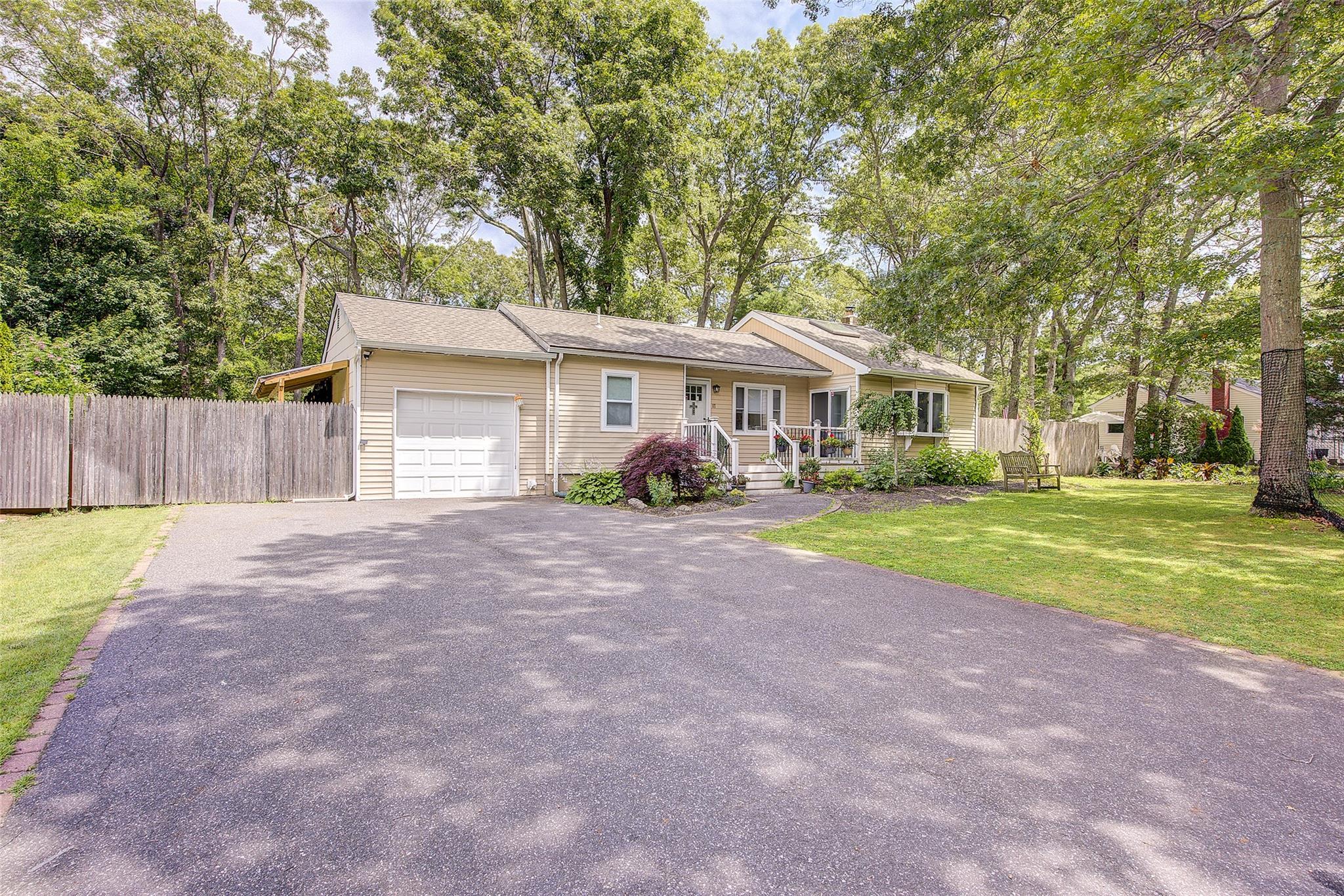 Single Family Arnold  Suffolk County, NY 11953, MLS-889860-5