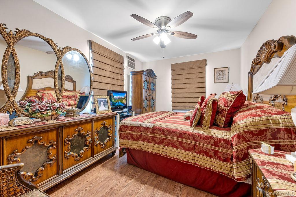 Single Family Murray  Queens, NY 11354, MLS-889864-10