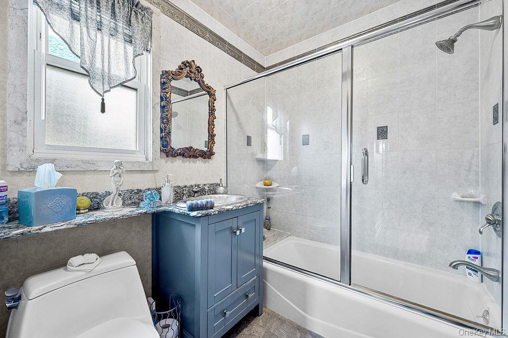 Single Family Murray  Queens, NY 11354, MLS-889864-11