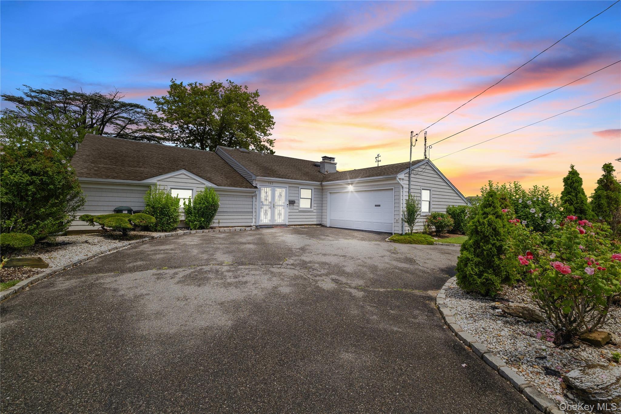 Single Family Mott  Nassau County, NY 11572, MLS-889867-45