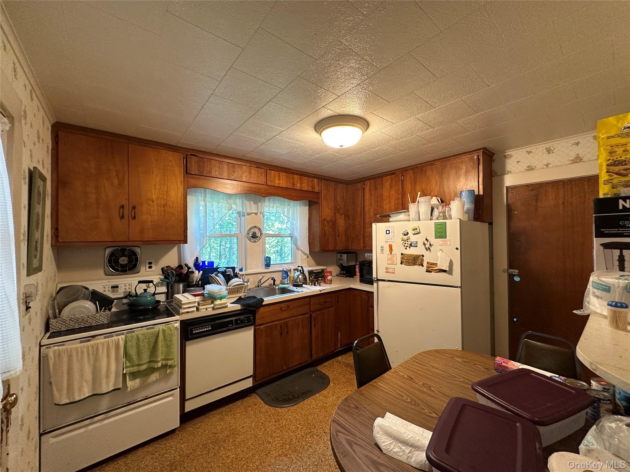 Single Family Lumberland Mt Hope  Sullivan County, NY 12764, MLS-889874-15