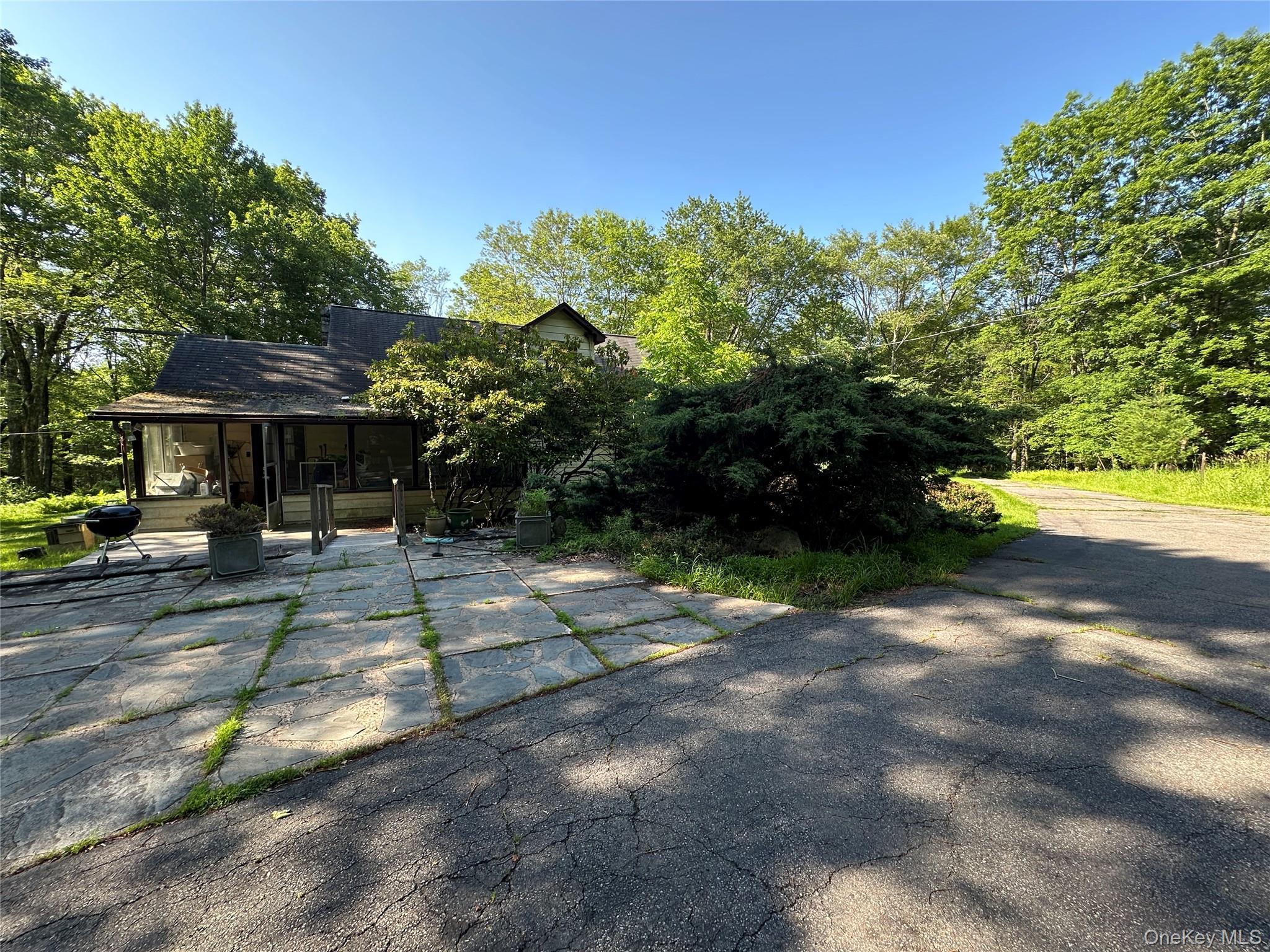 Single Family Lumberland Mt Hope  Sullivan County, NY 12764, MLS-889874-6