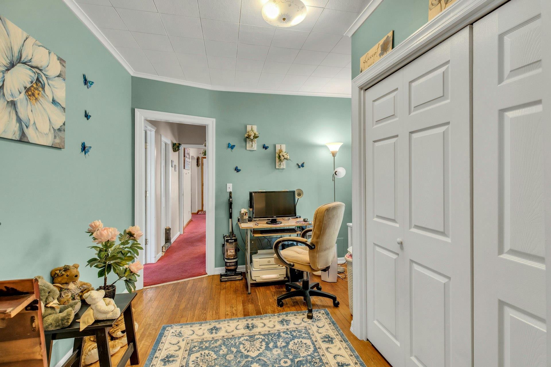 Single Family Commonwealth  Nassau County, NY 11566, MLS-890012-15