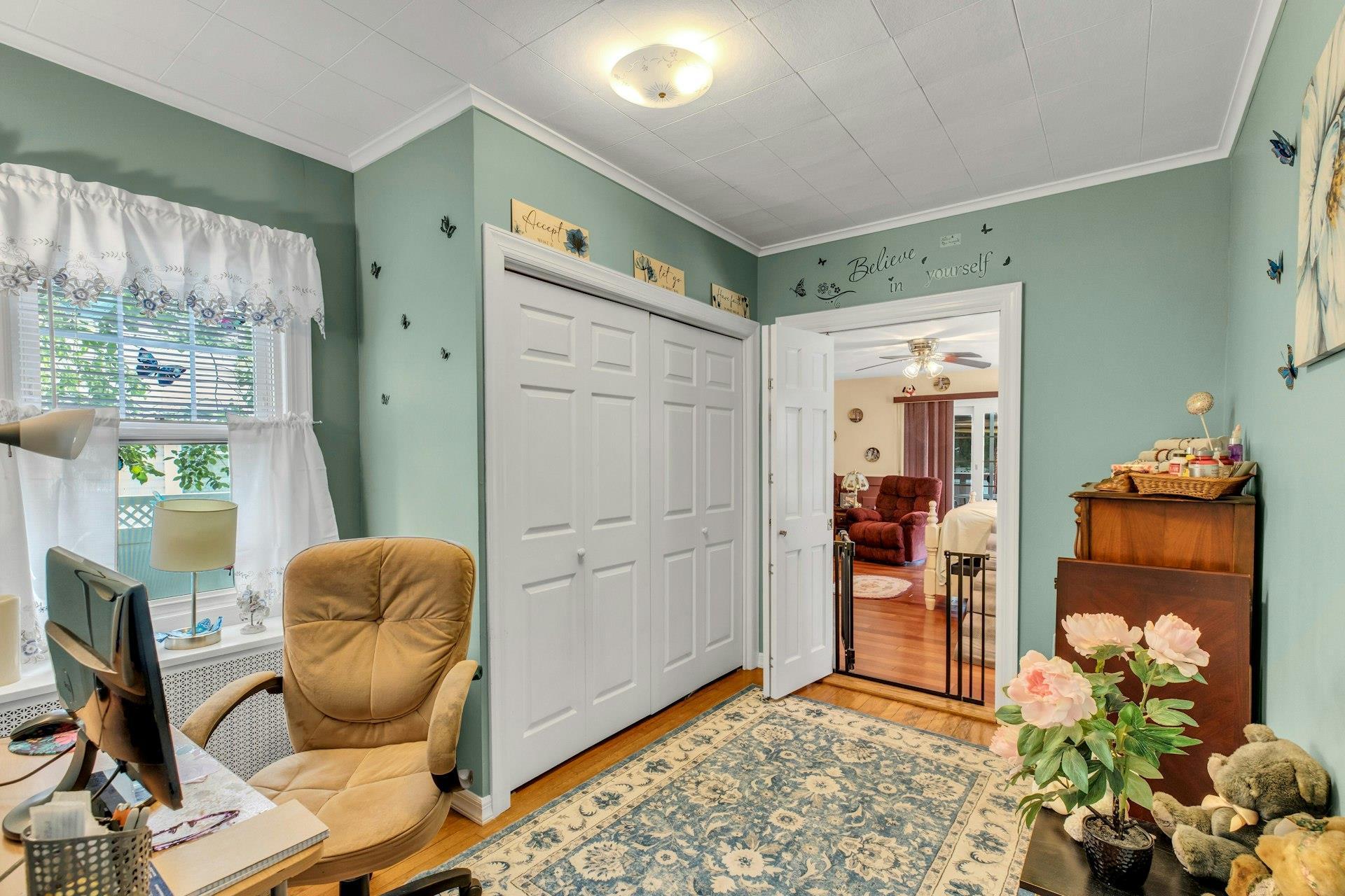 Single Family Commonwealth  Nassau County, NY 11566, MLS-890012-16