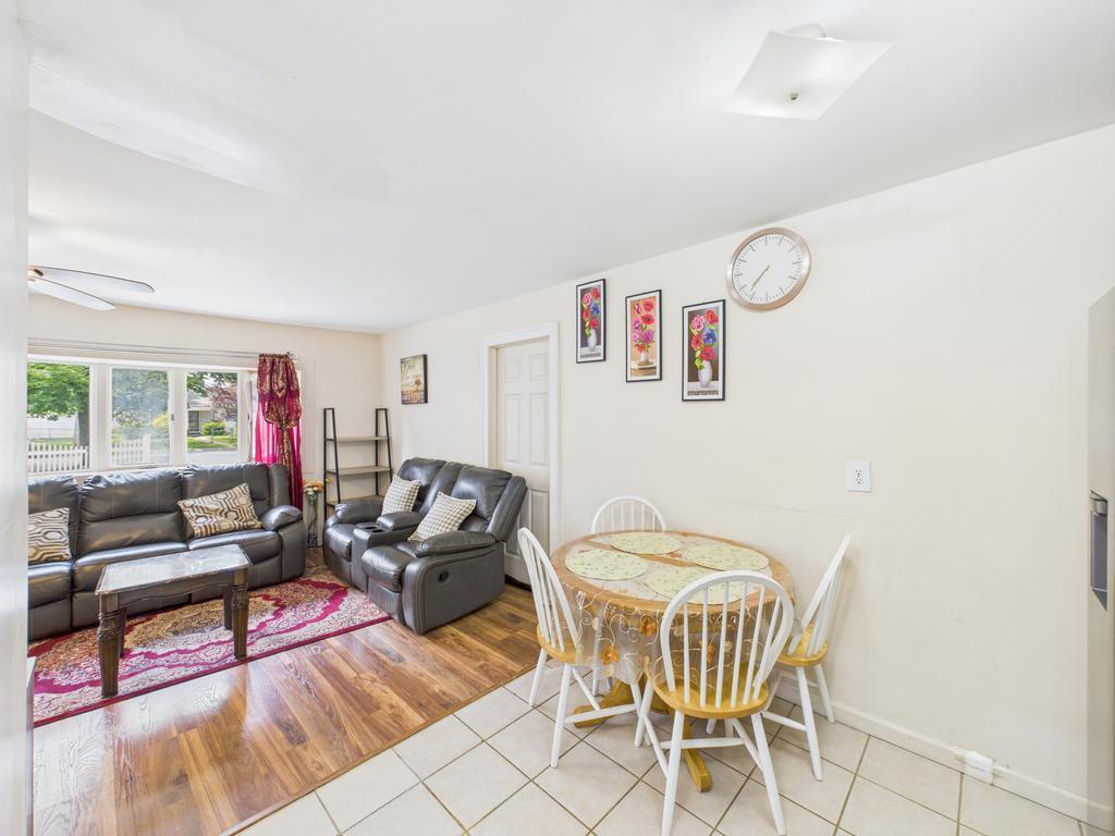 Single Family Suffolk Avenue  Suffolk County, NY 11717, MLS-890017-20
