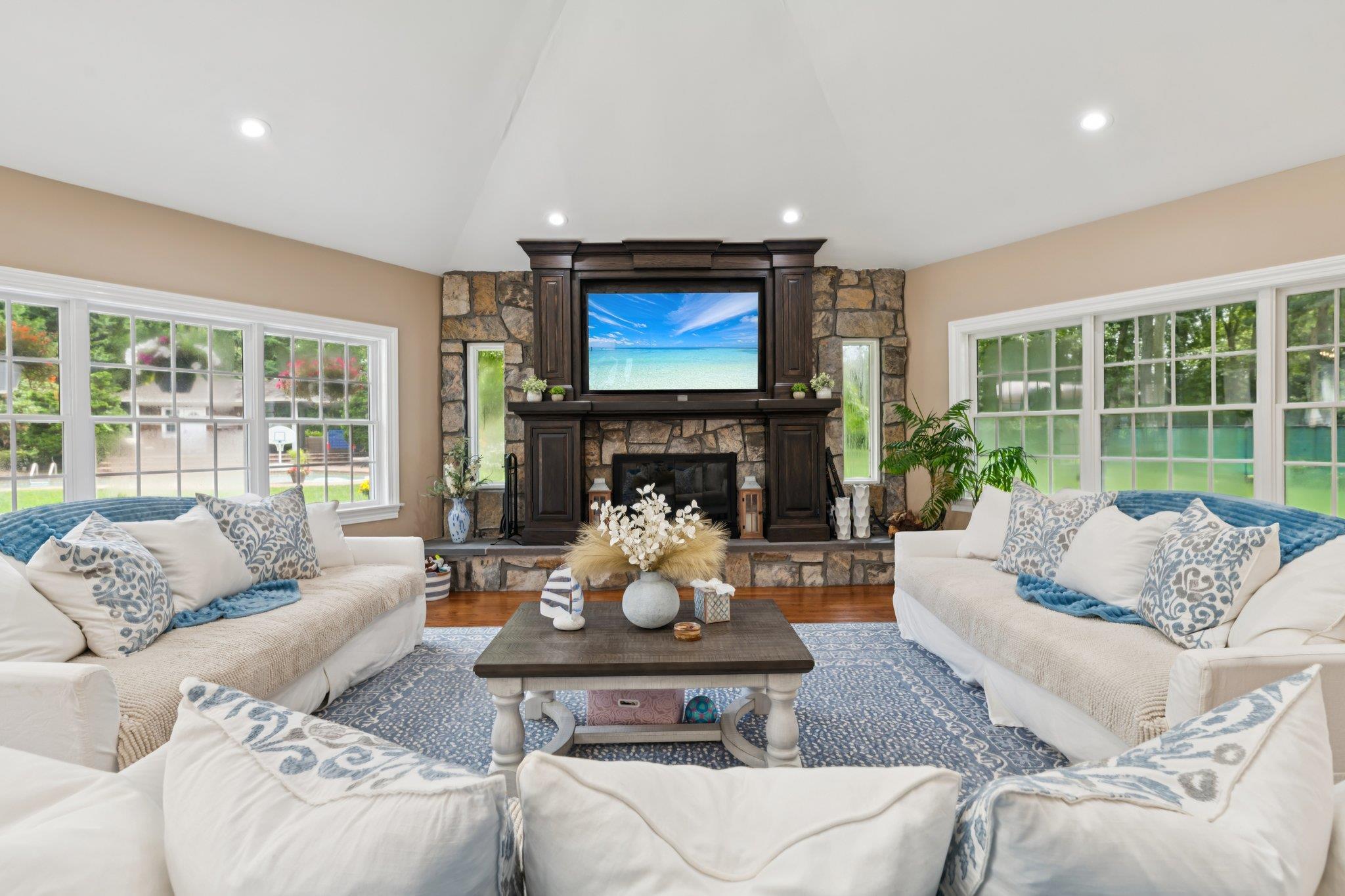 Single Family Inlet View Suffolk County, NY 11940, MLS-890029-5