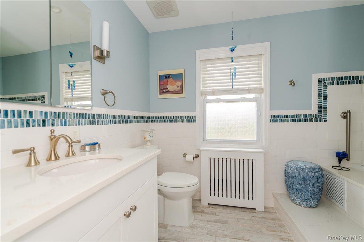 Single Family Blackheath  Nassau County, NY 11561, MLS-890078-14