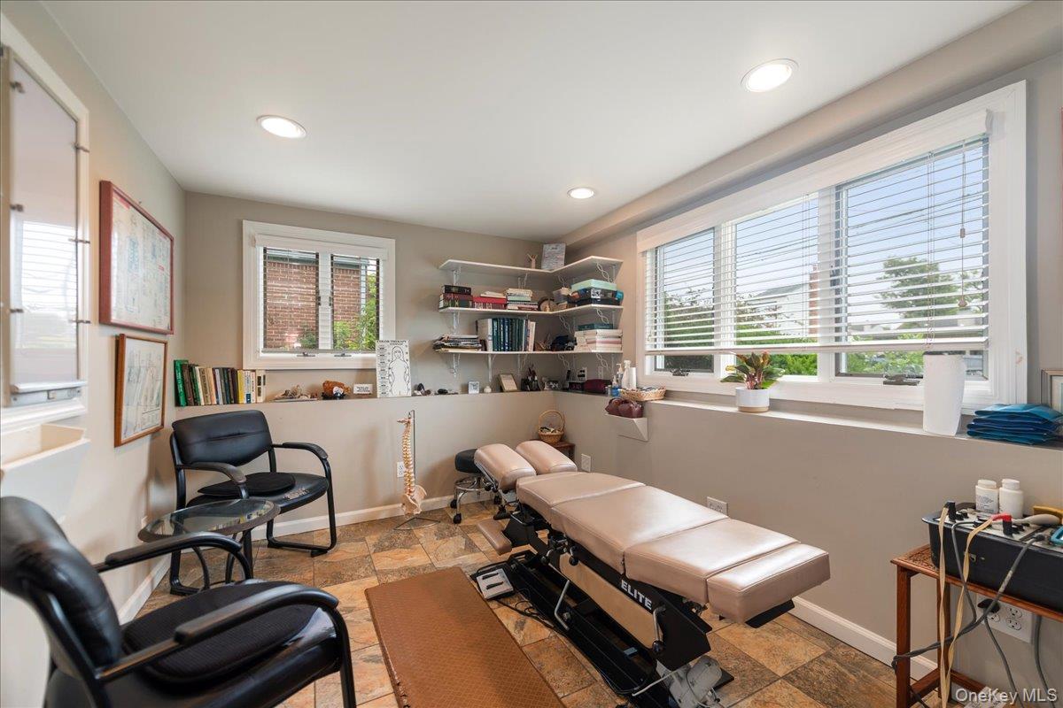 Single Family Blackheath  Nassau County, NY 11561, MLS-890078-22