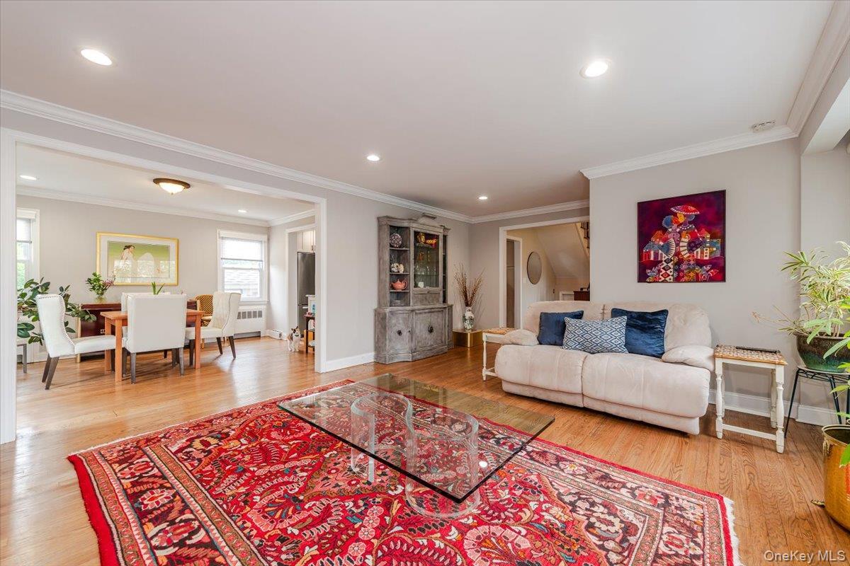 Single Family Blackheath  Nassau County, NY 11561, MLS-890078-5