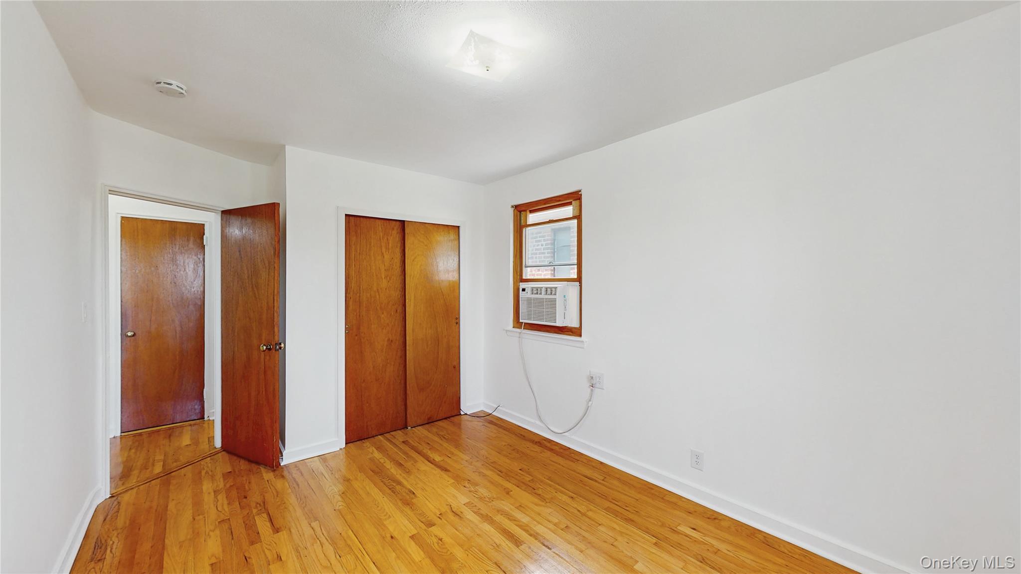 Single Family 84th  Queens, NY 11379, MLS-890092-24