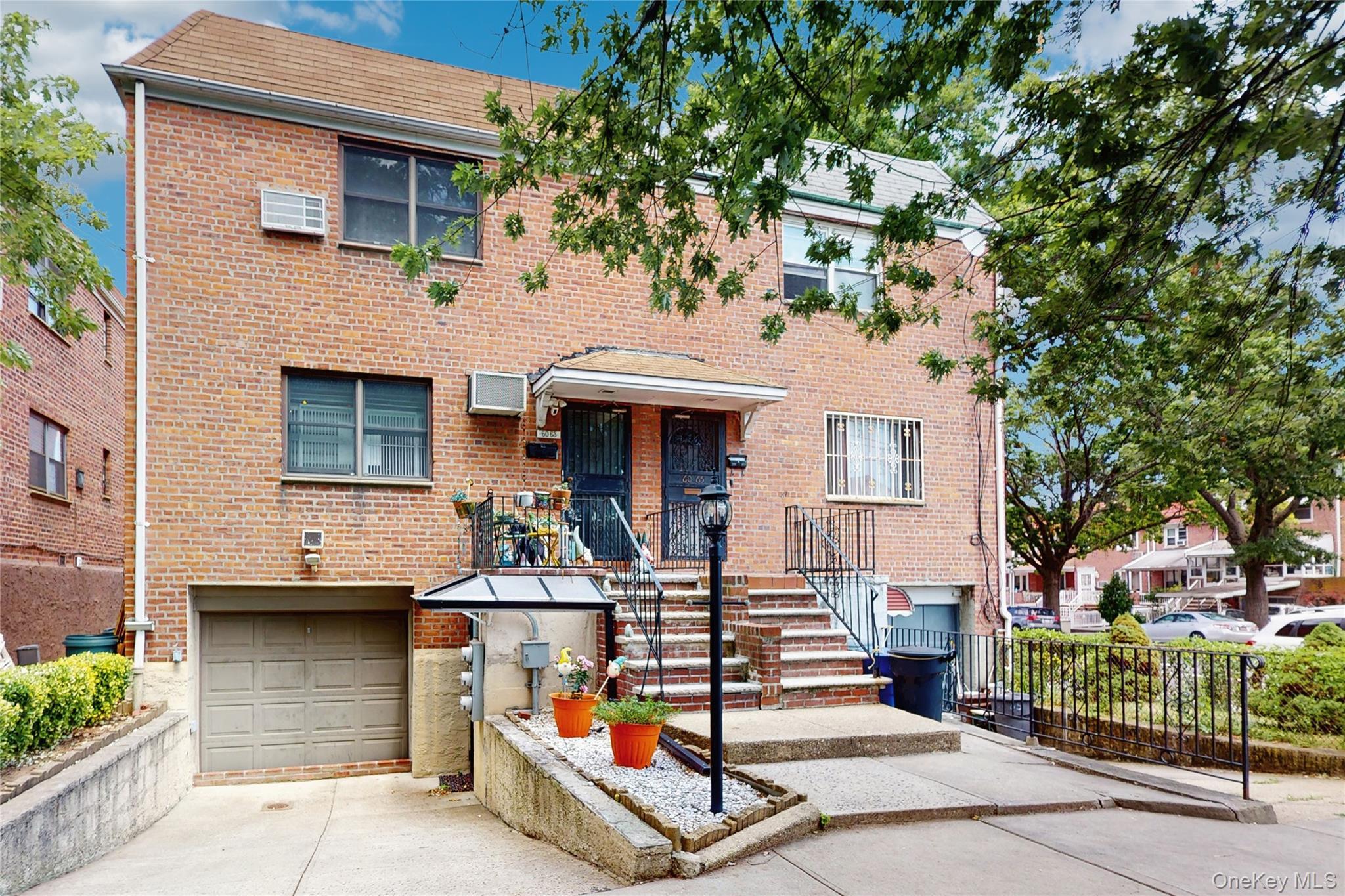 Single Family 84th  Queens, NY 11379, MLS-890092-3