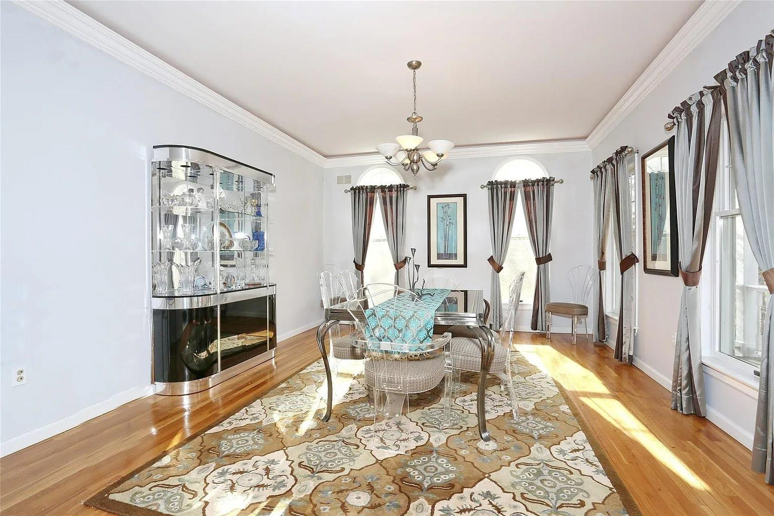 Single Family Rose Hill  Rockland County, NY 10901, MLS-890105-7