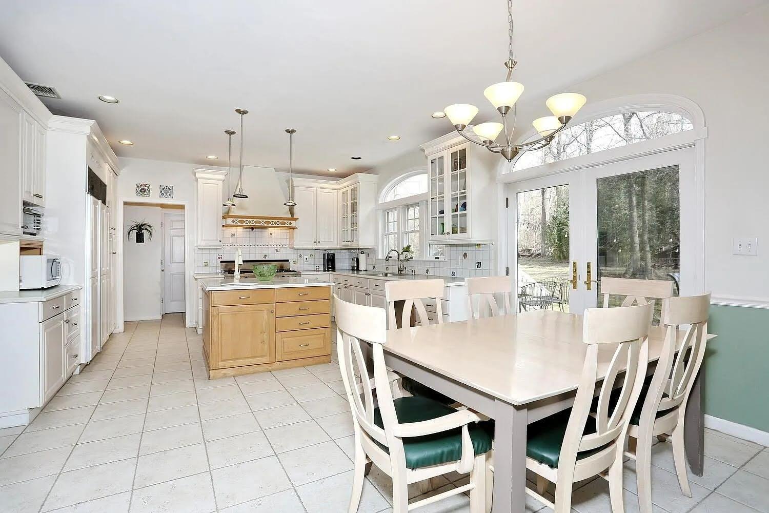 Single Family Rose Hill  Rockland County, NY 10901, MLS-890105-8