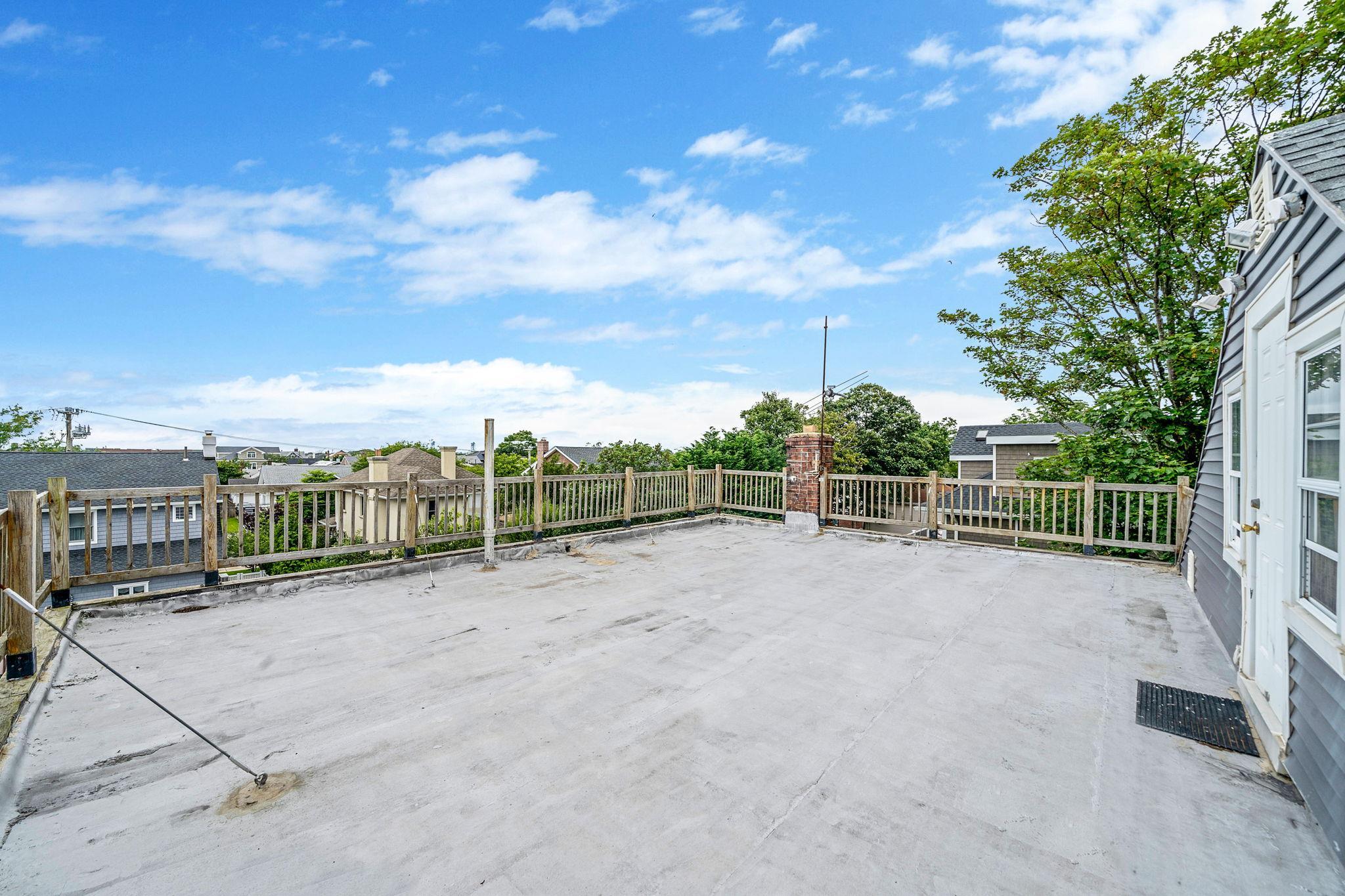 Single Family Beach 141st  Queens, NY 11694, MLS-890146-35