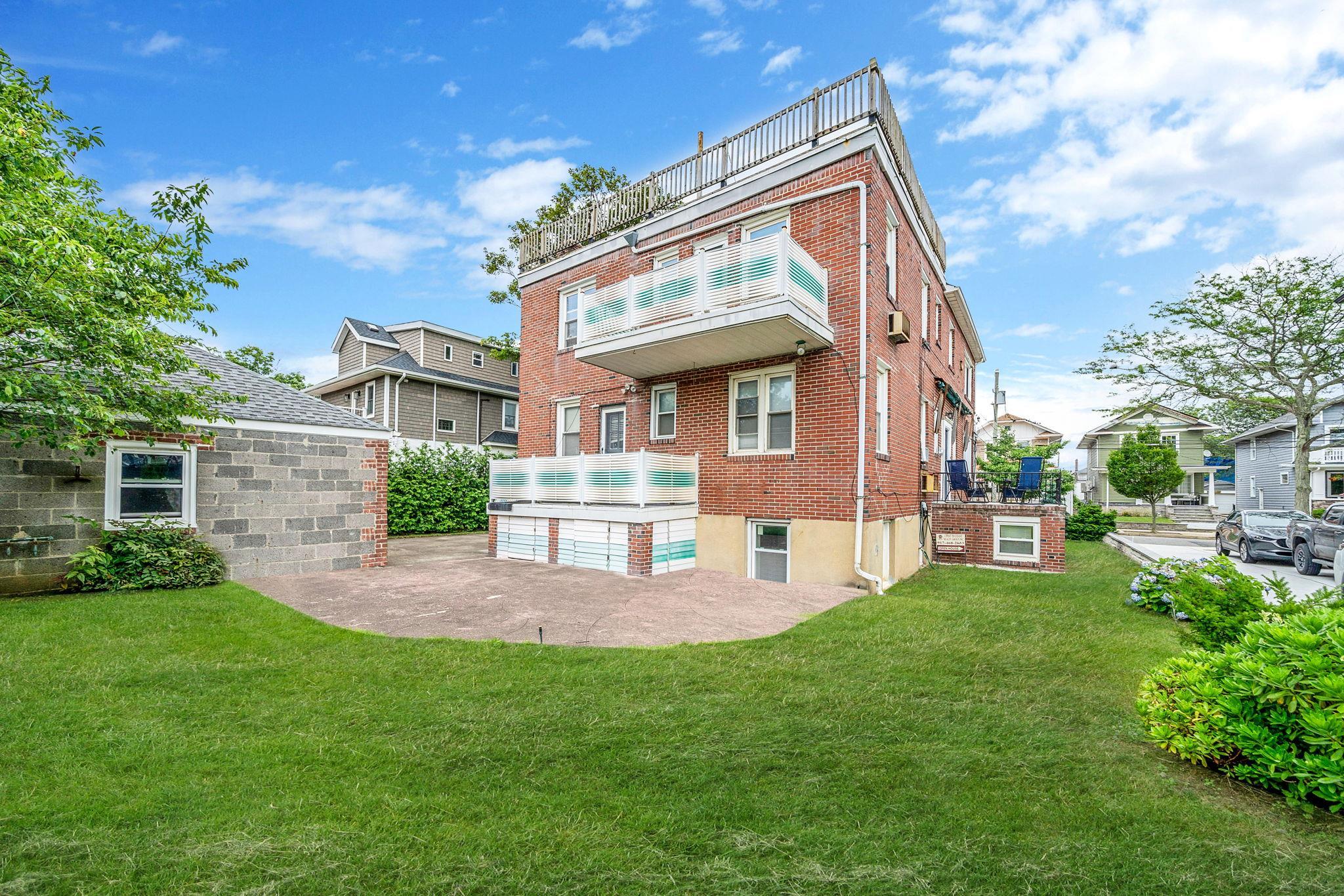 Single Family Beach 141st  Queens, NY 11694, MLS-890146-5