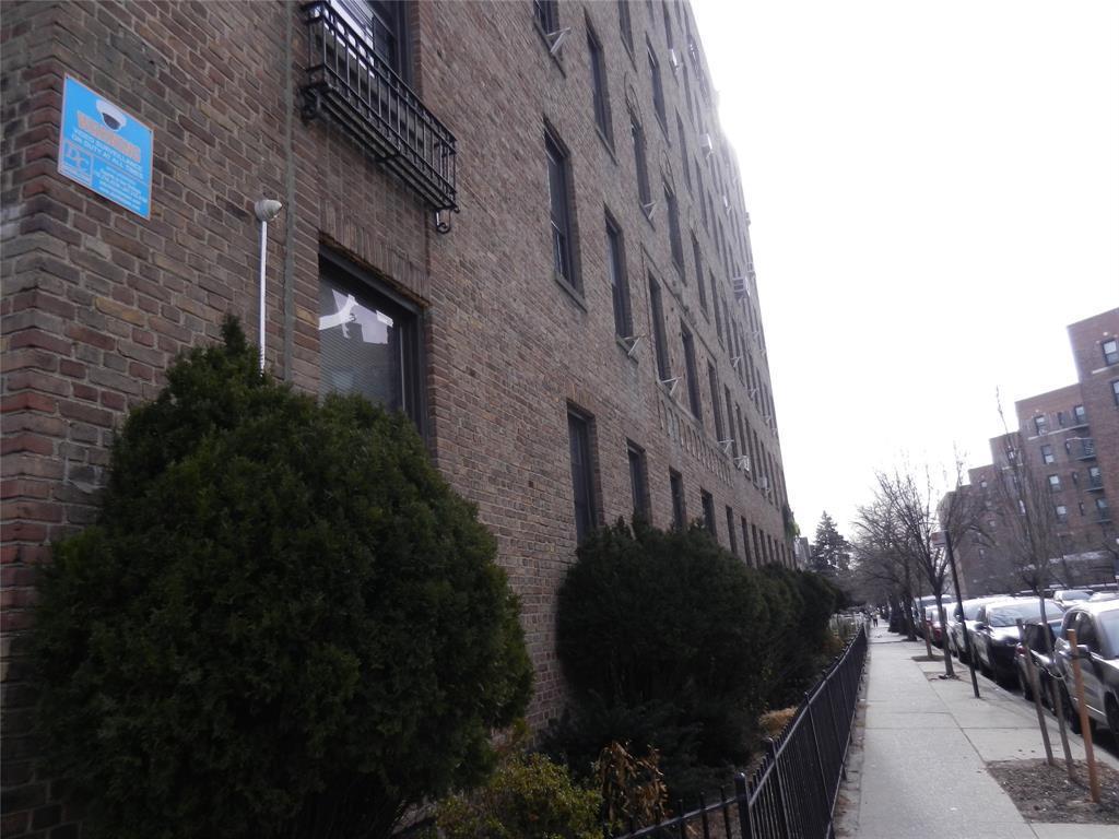 Condo 34th Ave Until #6k  Queens, NY 11372, MLS-890152-2
