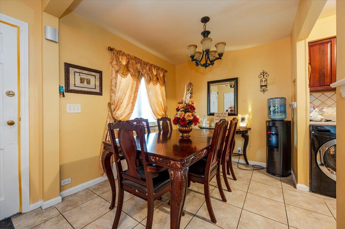 Single Family Haight  Bronx, NY 10461, MLS-890168-7