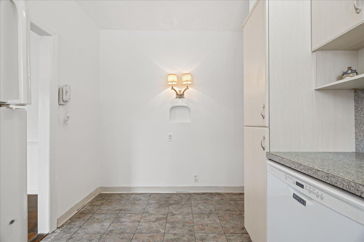 Single Family 212th Street  Queens, NY 11364, MLS-890171-14
