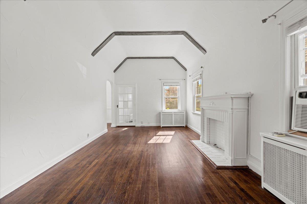 Single Family 212th Street  Queens, NY 11364, MLS-890171-9