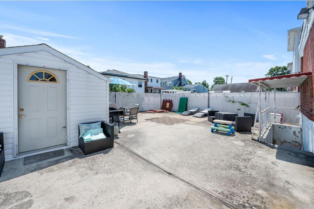 Single Family 96th Queens, NY 11414, MLS-890184-24