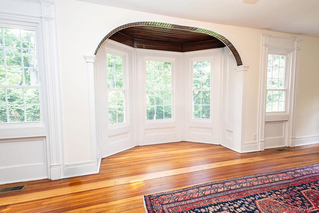 Single Family Landing  Suffolk County, NY 11787, MLS-890198-8