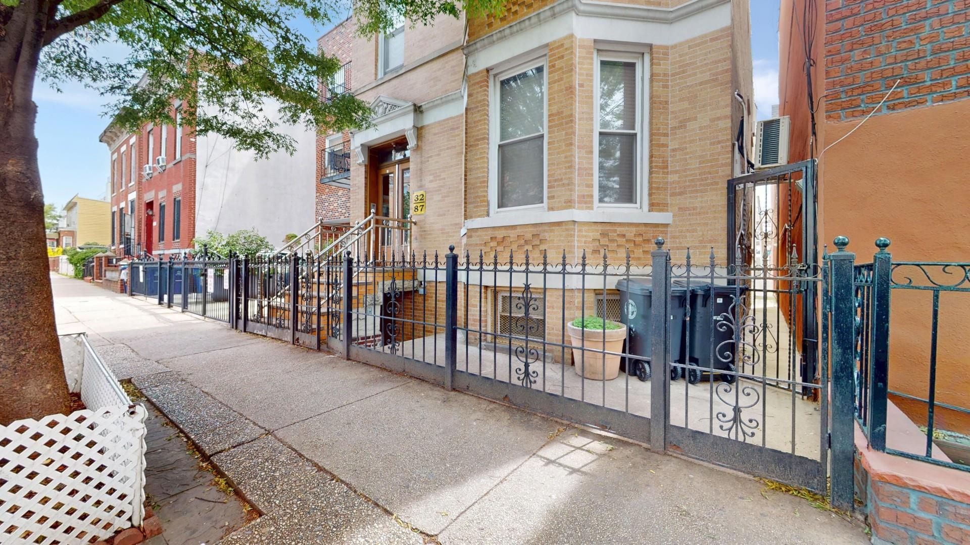 Single Family 38th  Queens, NY 11103, MLS-890203-2