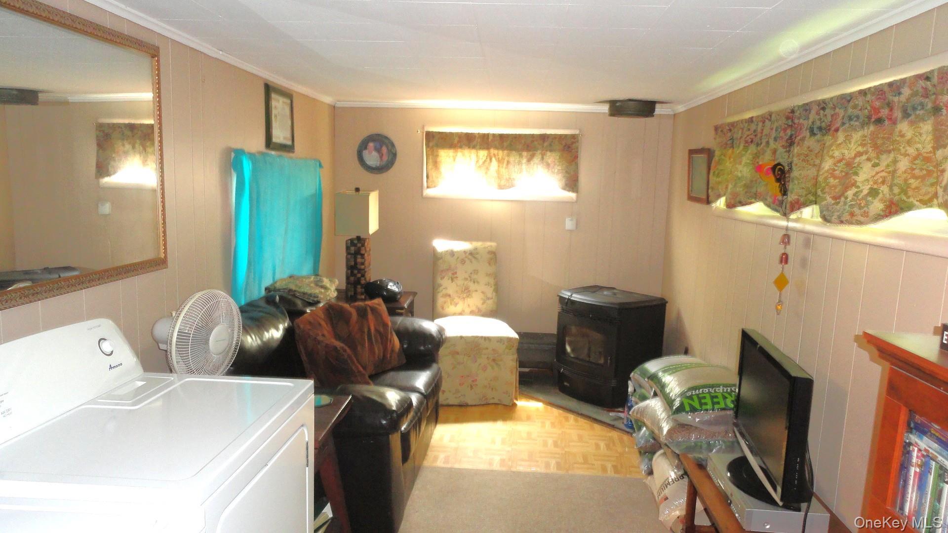 Single Family Tinkertown Dutchess County, NY 12578, MLS-890207-12