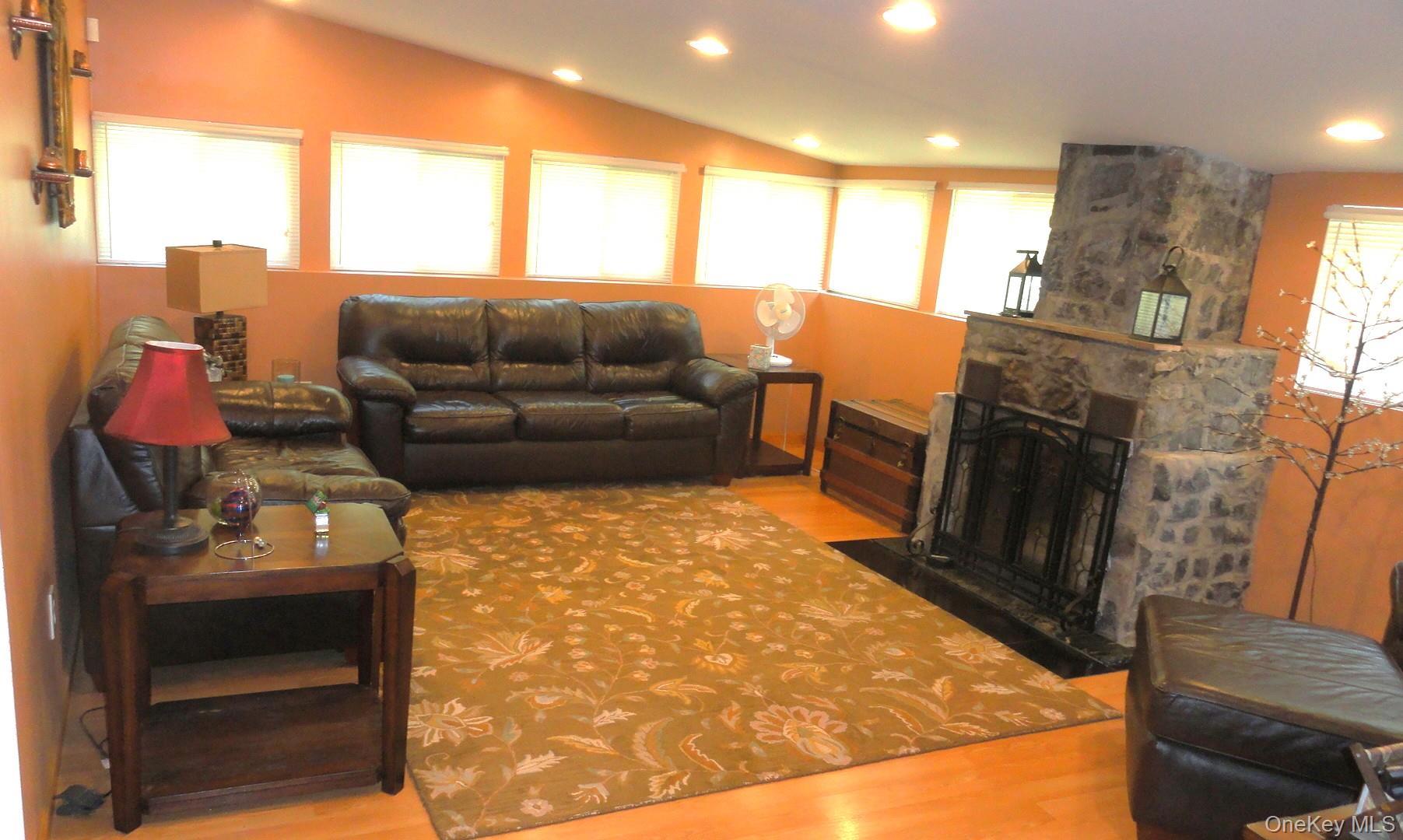 Single Family Tinkertown Dutchess County, NY 12578, MLS-890207-4