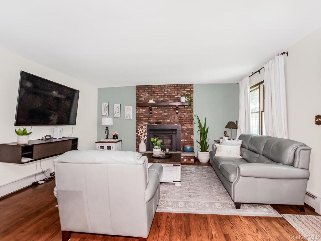 Single Family Buckberg  Rockland County, NY 10980, MLS-890265-7