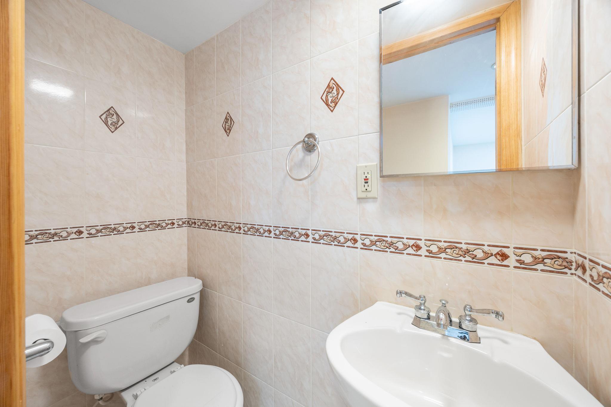 Single Family 71st  Queens, NY 11367, MLS-890269-16