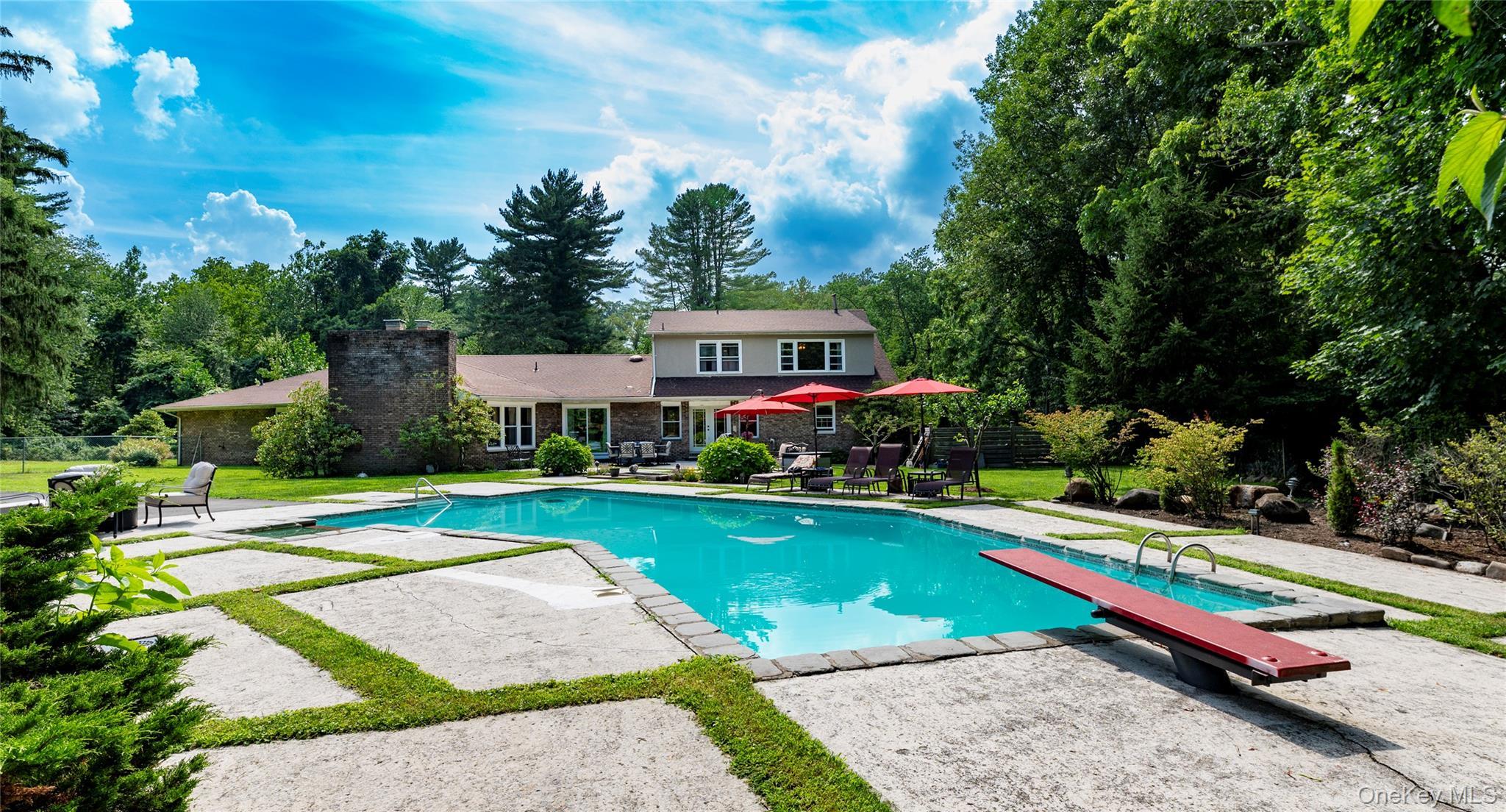 Single Family Phillips Hill Rockland County, NY 10956, MLS-890270-36