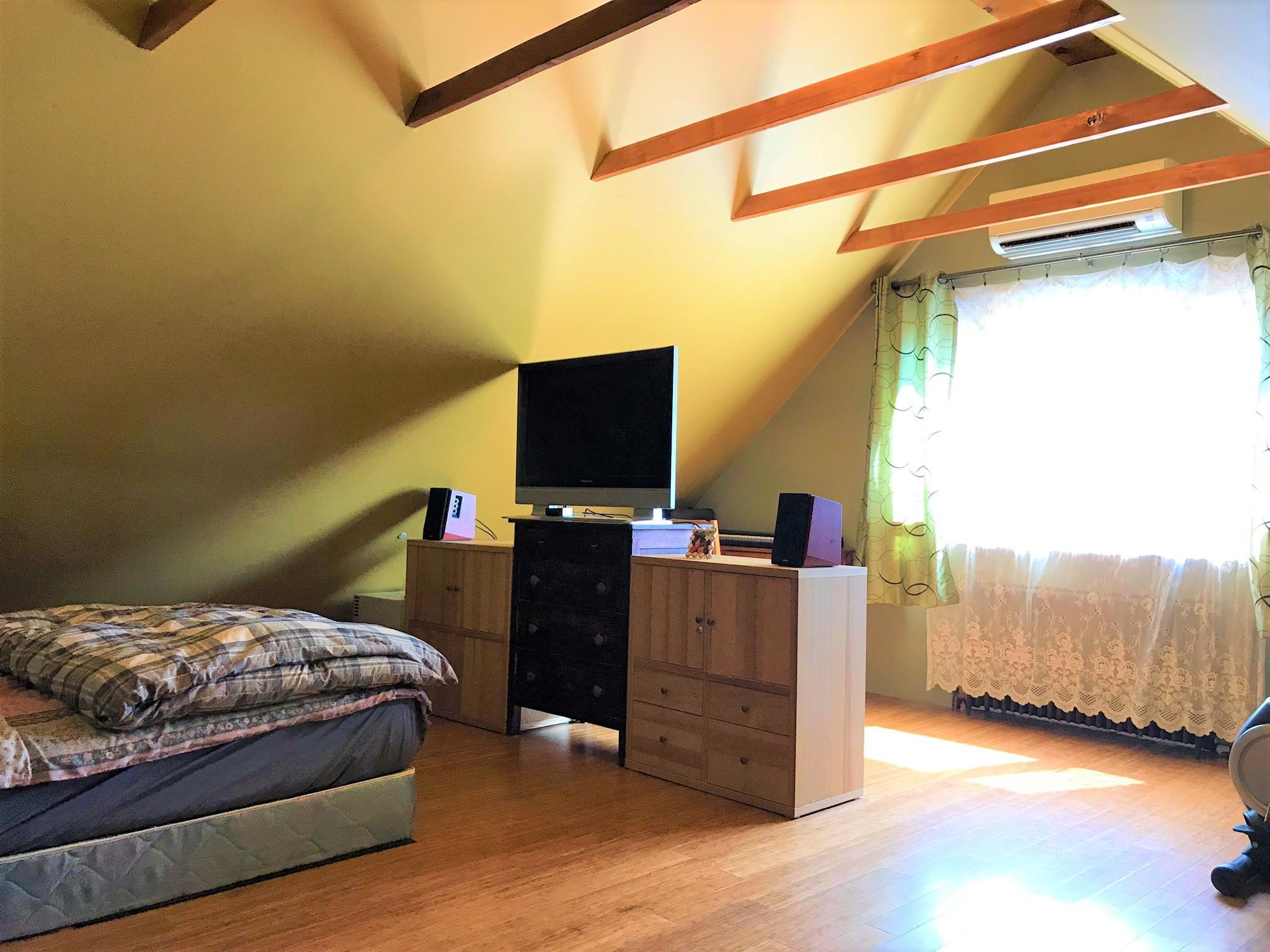 Single Family 159th  Queens, NY 11358, MLS-890277-15
