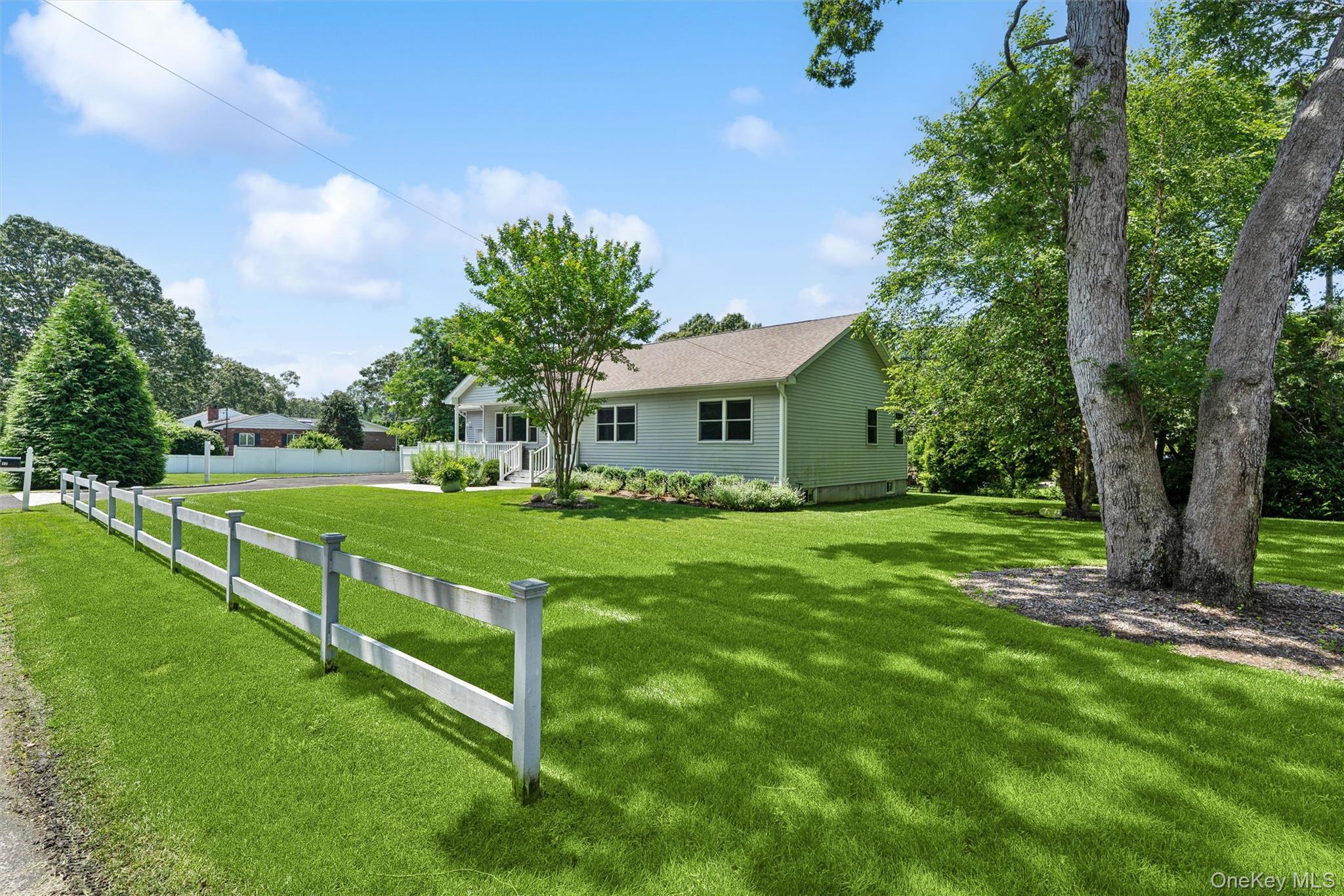 Single Family Hampton Bays  Suffolk County, NY 11946, MLS-890295-2