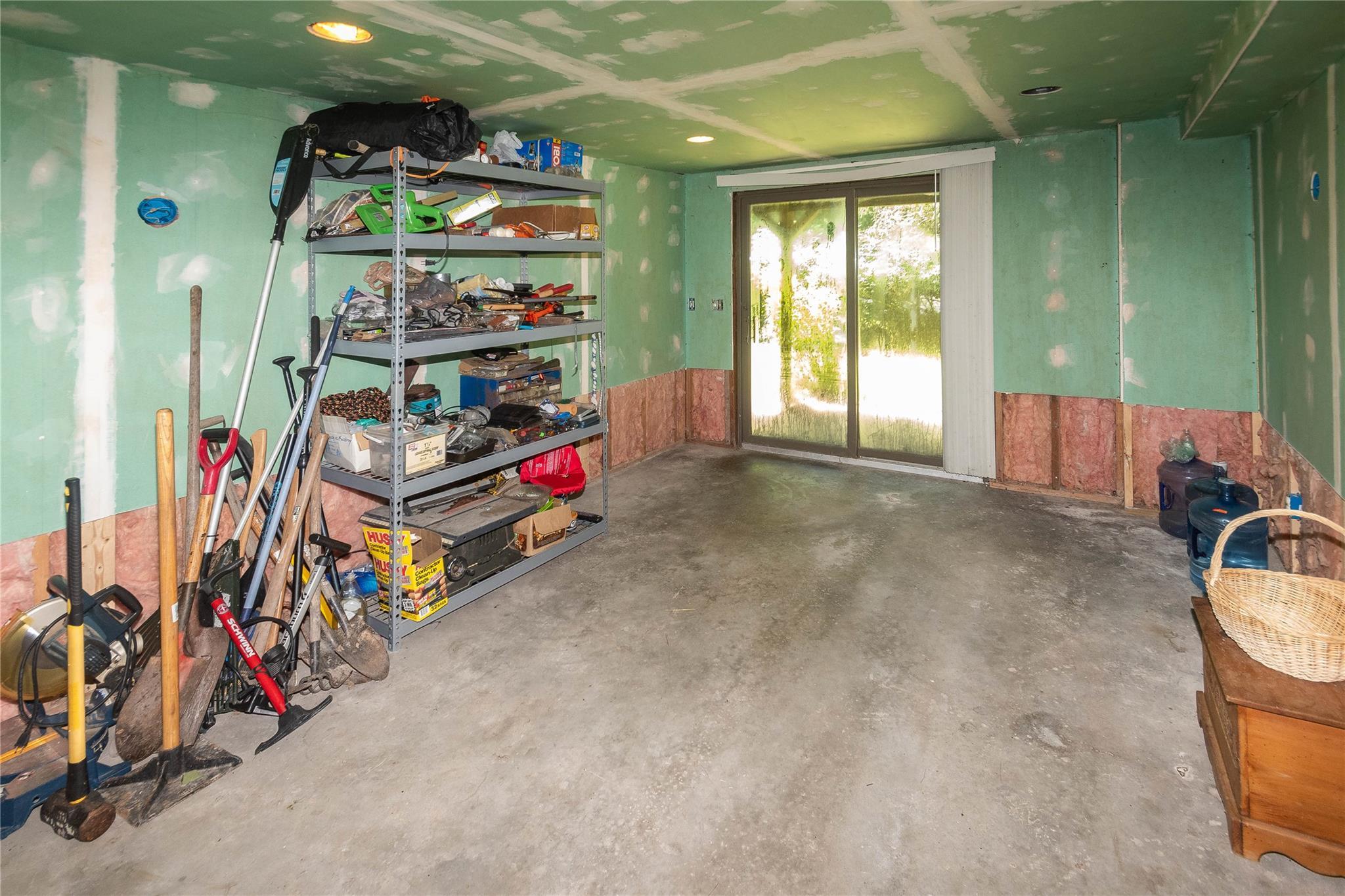 Single Family Gina  Sullivan County, NY 12720, MLS-890302-39